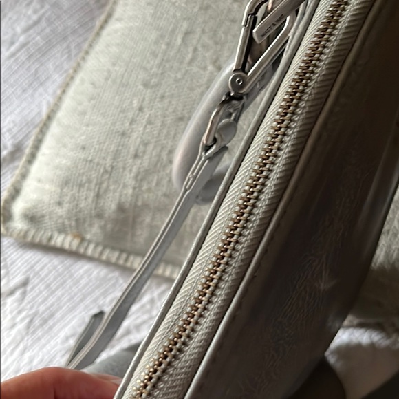 Mansur Gavriel Gray Pebbled Leather Shoulder Bag - Picture 4 of 4